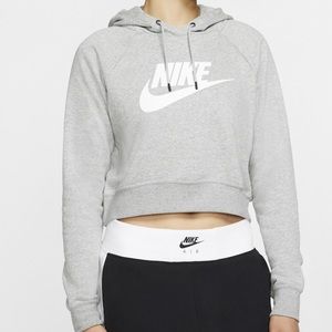 Nike Essential Crop Hoodi